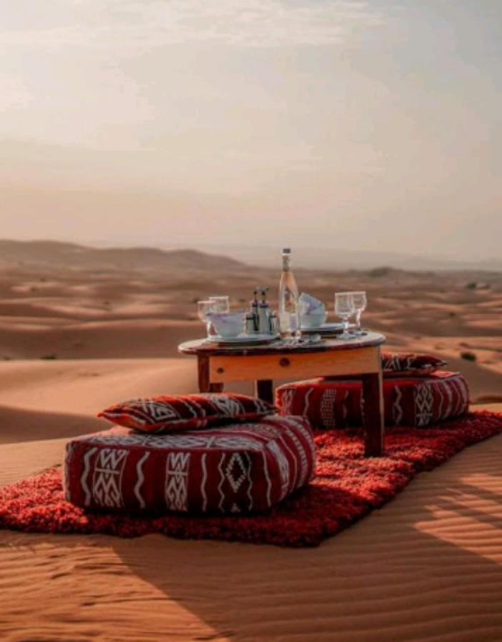Luxury Desert Camp 梅尔祖卡 外观 照片